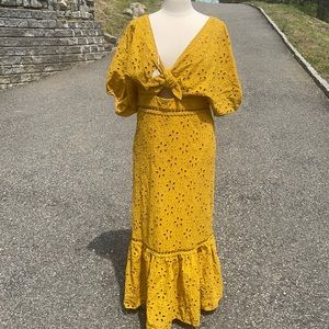 Beautiful mustard yellow dress for sale
